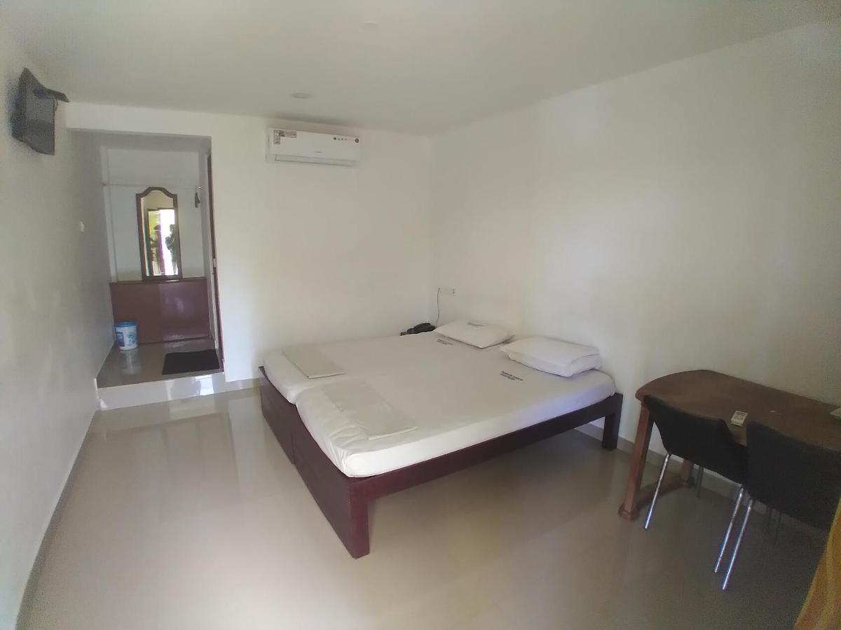 Thabasiya Resorts Kuzhittura Ngoại thất bức ảnh